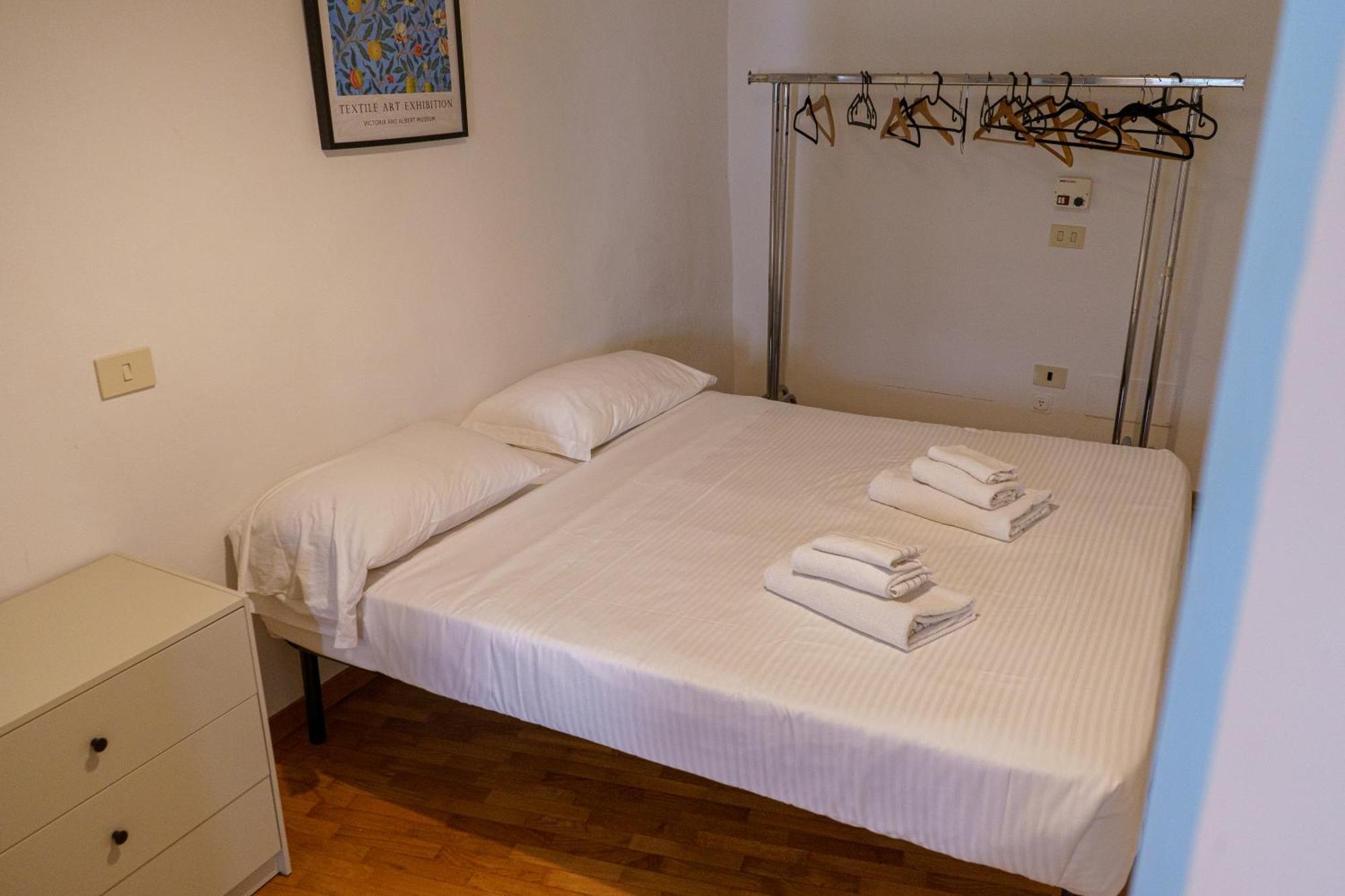 Central 1 Bedroom Apartment In The City Center Флоренция Экстерьер фото
